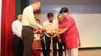  विश्व पर्यावरण दिवस 2017 के उत्सव के फोटो  